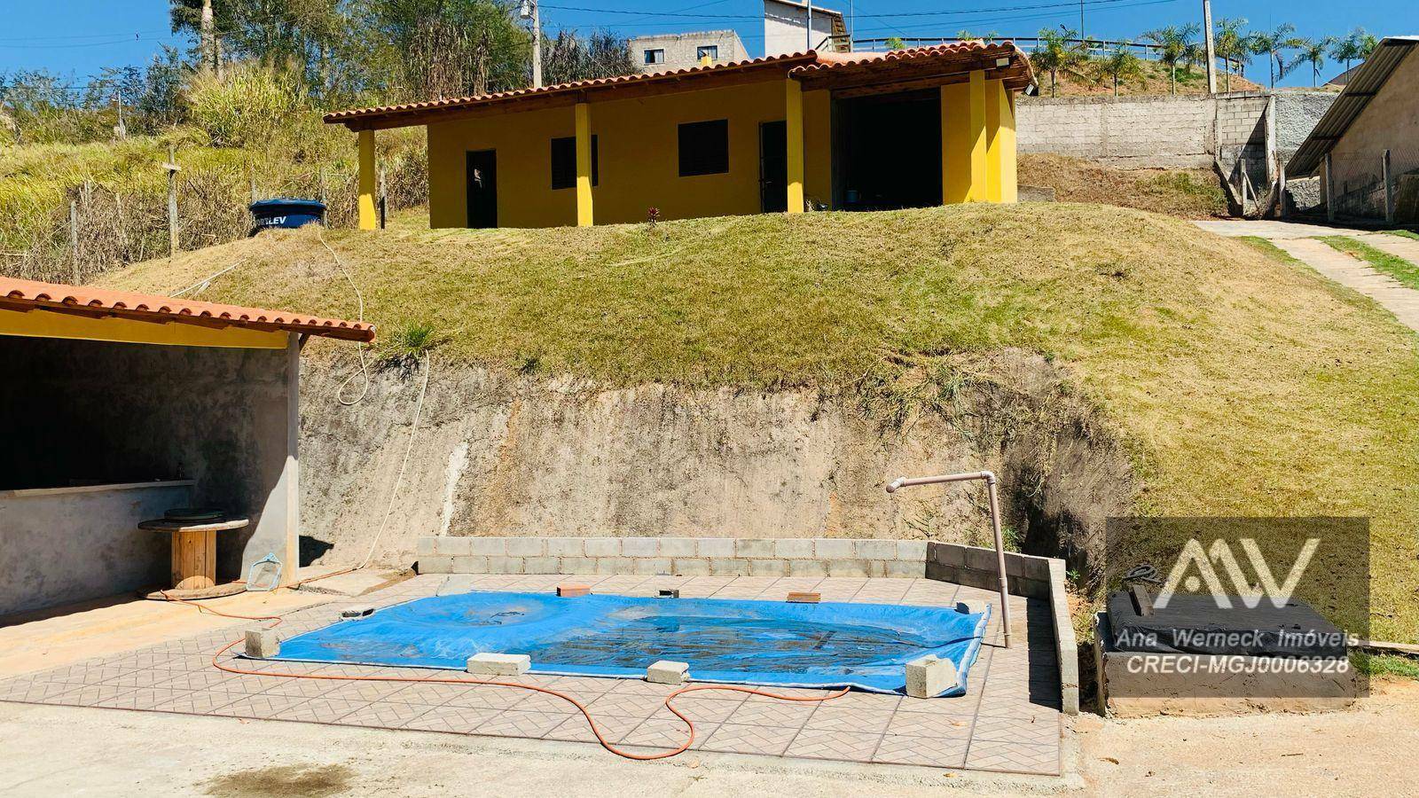 Chácara à venda com 3 quartos, 100m² - Foto 1