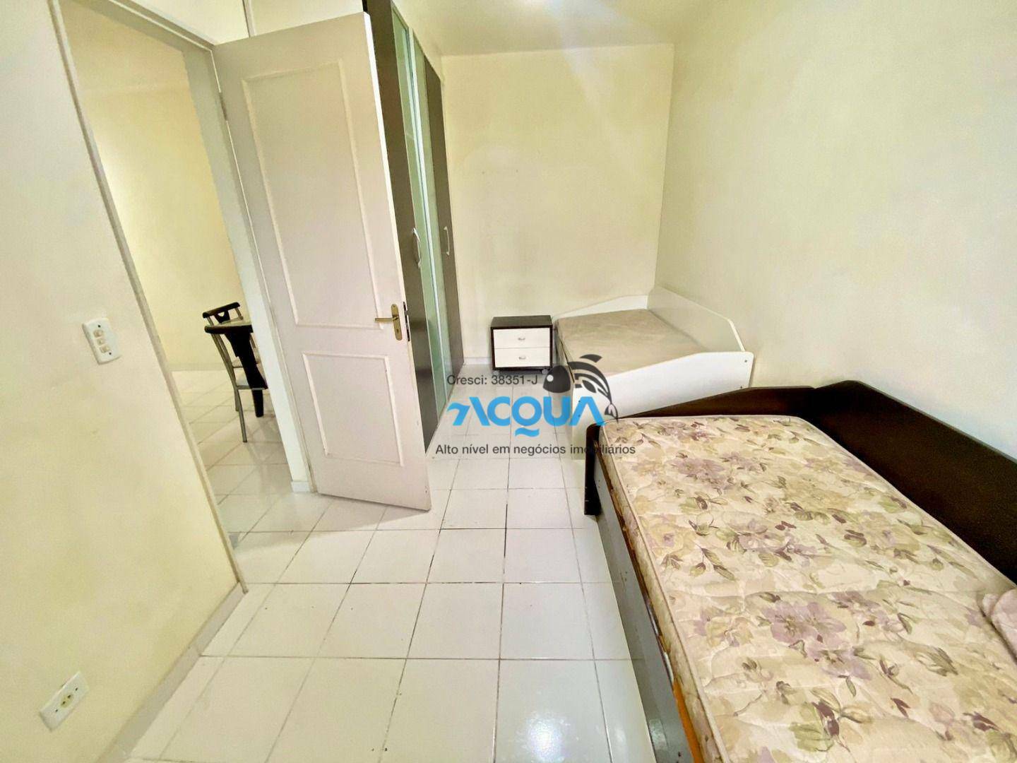 Apartamento à venda com 2 quartos, 70m² - Foto 6