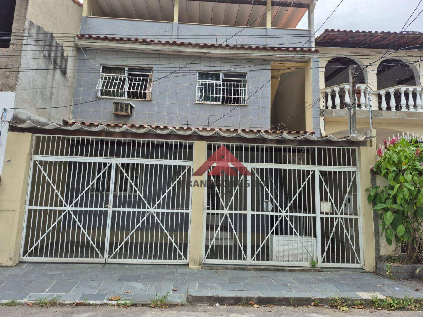 Casa à venda e aluguel com 2 quartos, 128m² - Foto 1