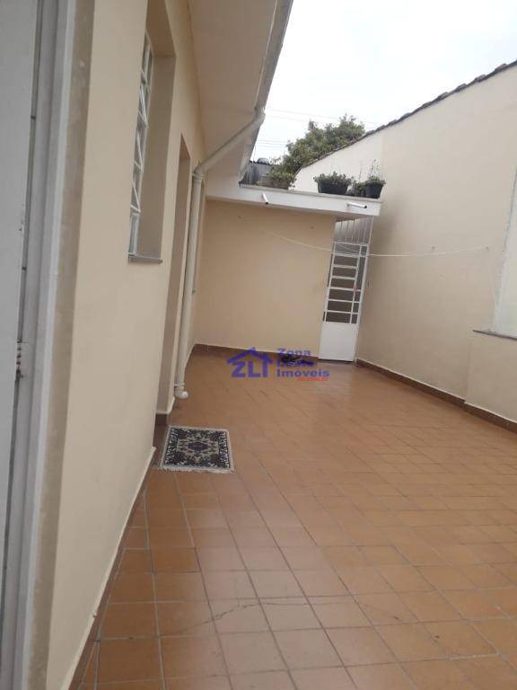 Casa à venda com 4 quartos, 350m² - Foto 18