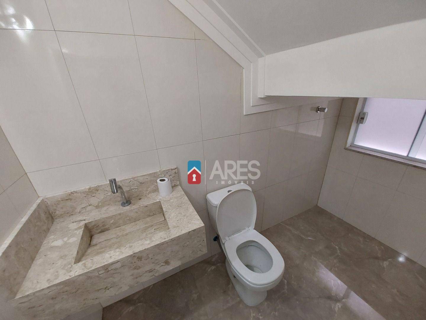 Casa à venda com 4 quartos, 270m² - Foto 5