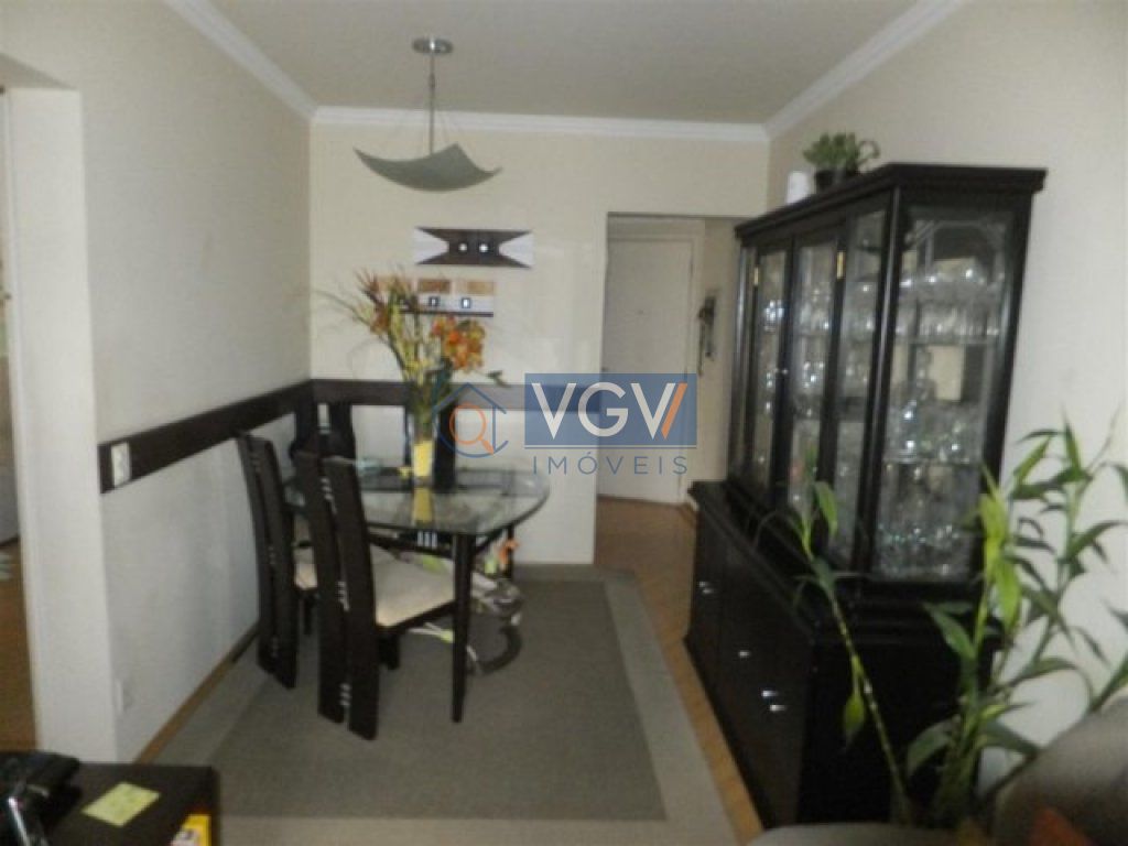 Apartamento à venda com 3 quartos, 81m² - Foto 1