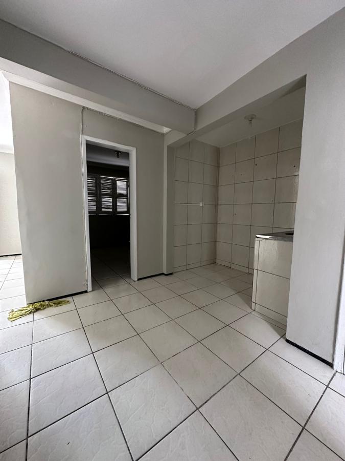 Apartamento para alugar com 2 quartos, 69m² - Foto 11