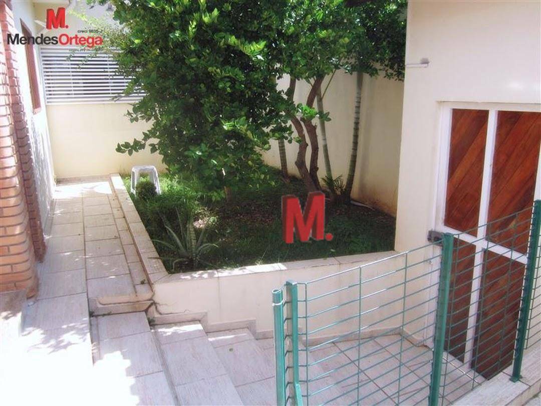 Casa à venda com 2 quartos, 300m² - Foto 5