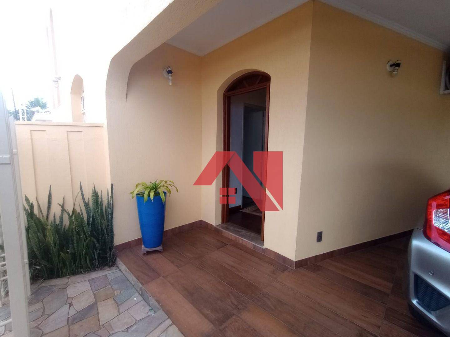 Sobrado, 3 quartos, 220 m² - Foto 2