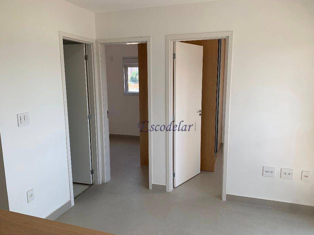 Apartamento para alugar com 2 quartos, 40m² - Foto 11