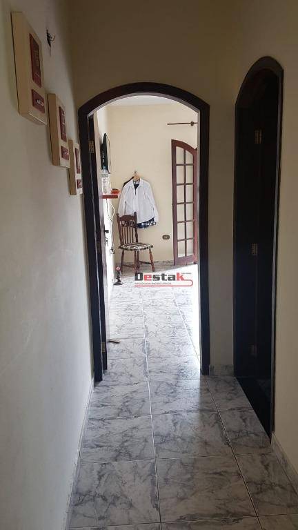 Sobrado à venda com 2 quartos, 180m² - Foto 15