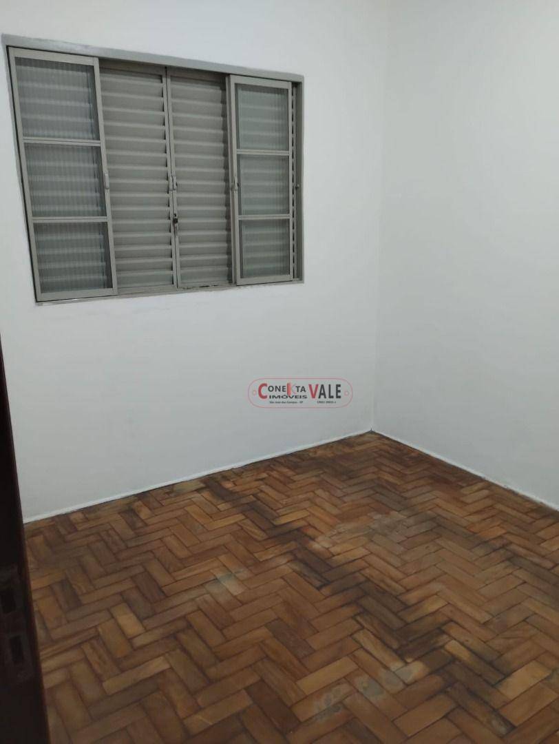 Casa para alugar com 2 quartos, 90m² - Foto 25