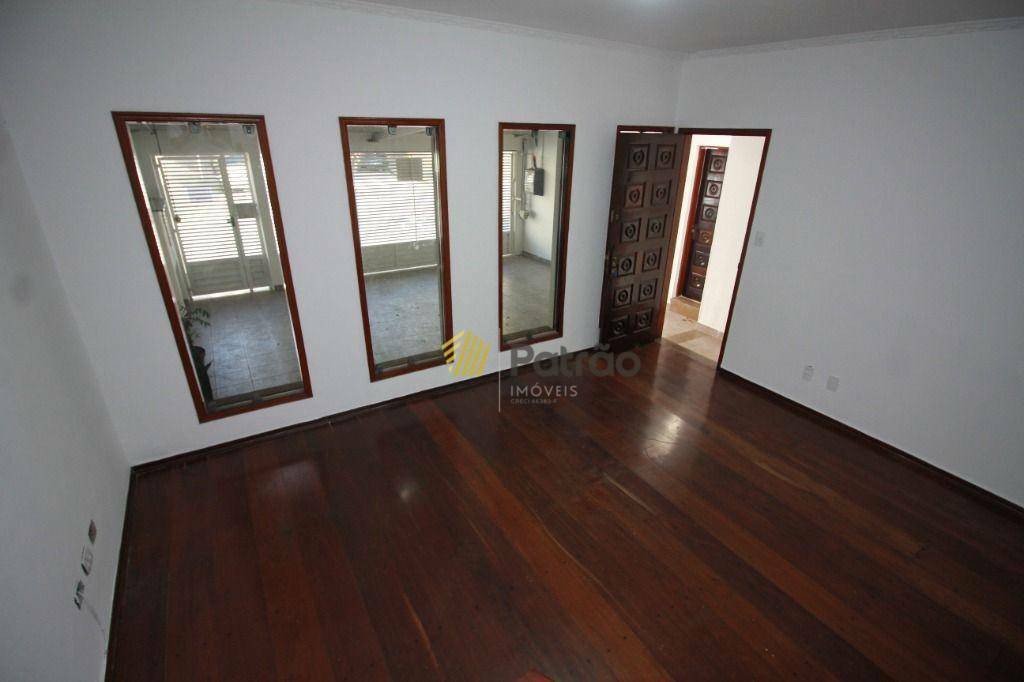 Sobrado à venda com 4 quartos, 176m² - Foto 3