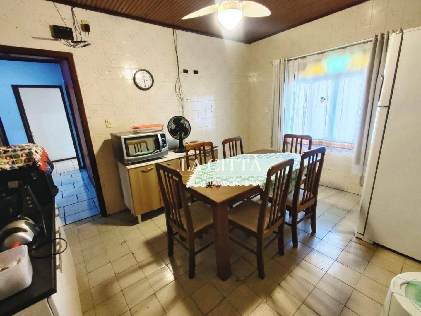 Casa à venda com 3 quartos, 254m² - Foto 7