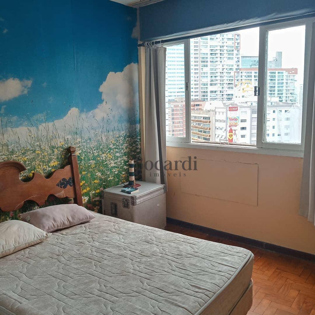 Apartamento à venda com 3 quartos, 120m² - Foto 4