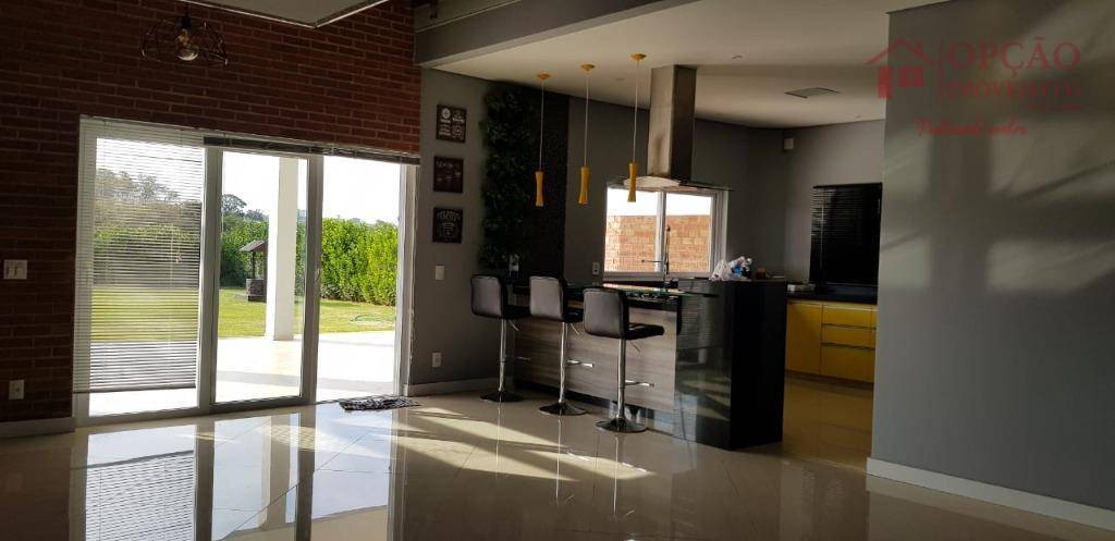 Casa de Condomínio à venda com 3 quartos, 400m² - Foto 5