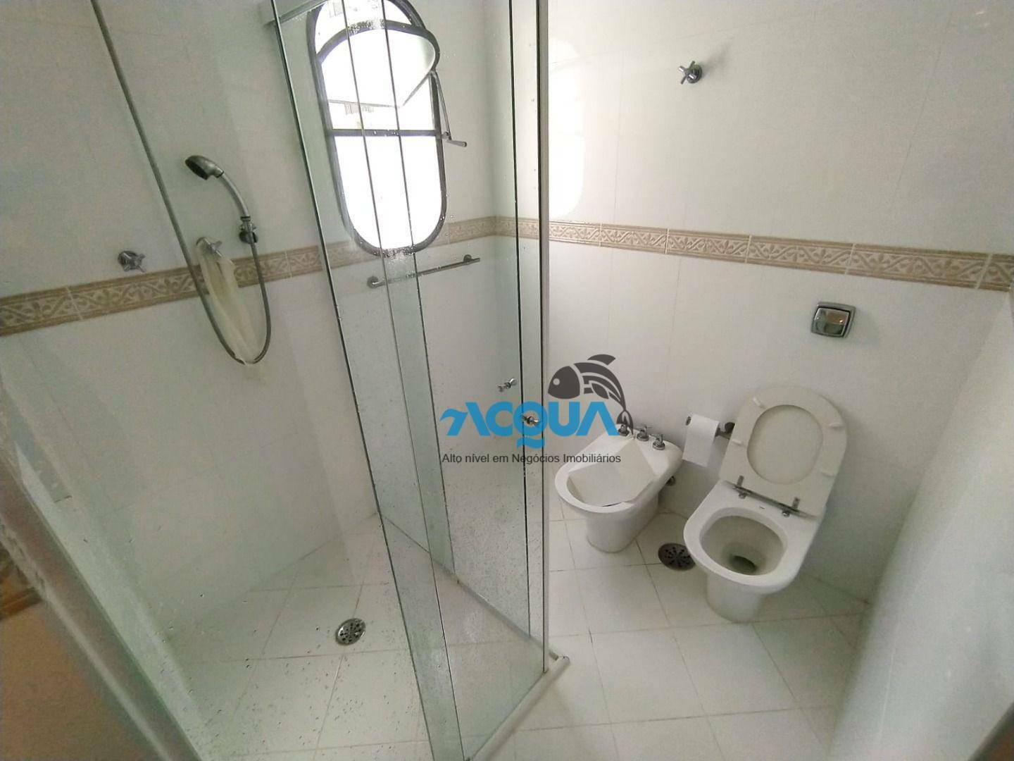 Apartamento à venda com 6 quartos, 210m² - Foto 8