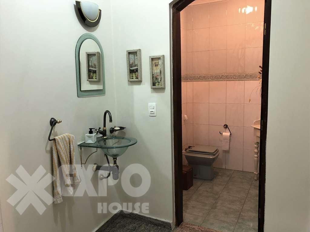 Casa à venda com 4 quartos, 1311m² - Foto 11