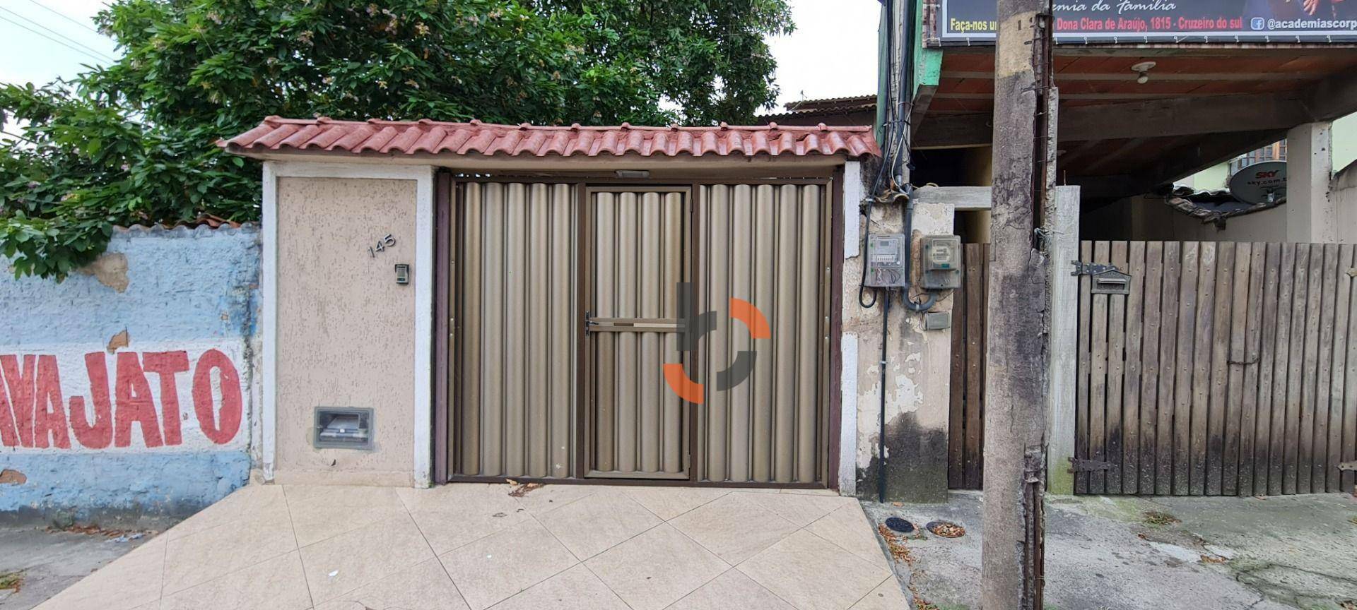 Casa à venda com 2 quartos, 70m² - Foto 11