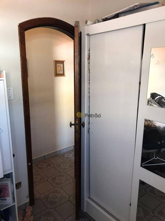 Sobrado à venda com 3 quartos, 230m² - Foto 15