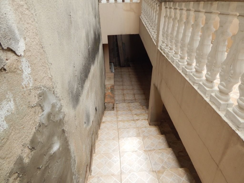 Sobrado à venda com 2 quartos, 235m² - Foto 25