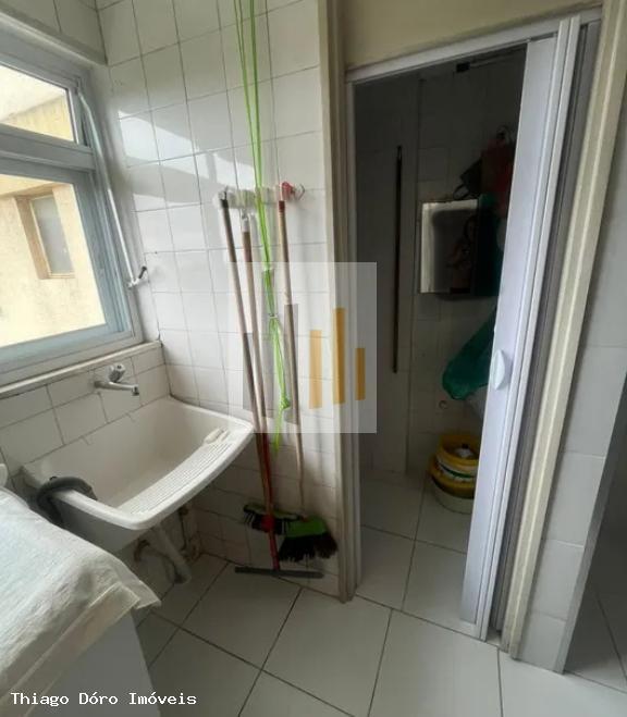 Apartamento à venda com 3 quartos, 75m² - Foto 6