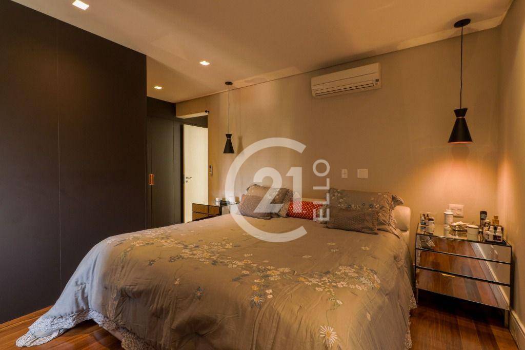 Casa à venda com 4 quartos, 420m² - Foto 16