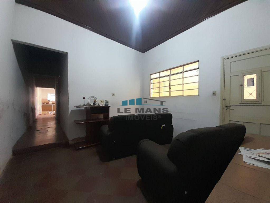 Casa à venda com 2 quartos, 119m² - Foto 3