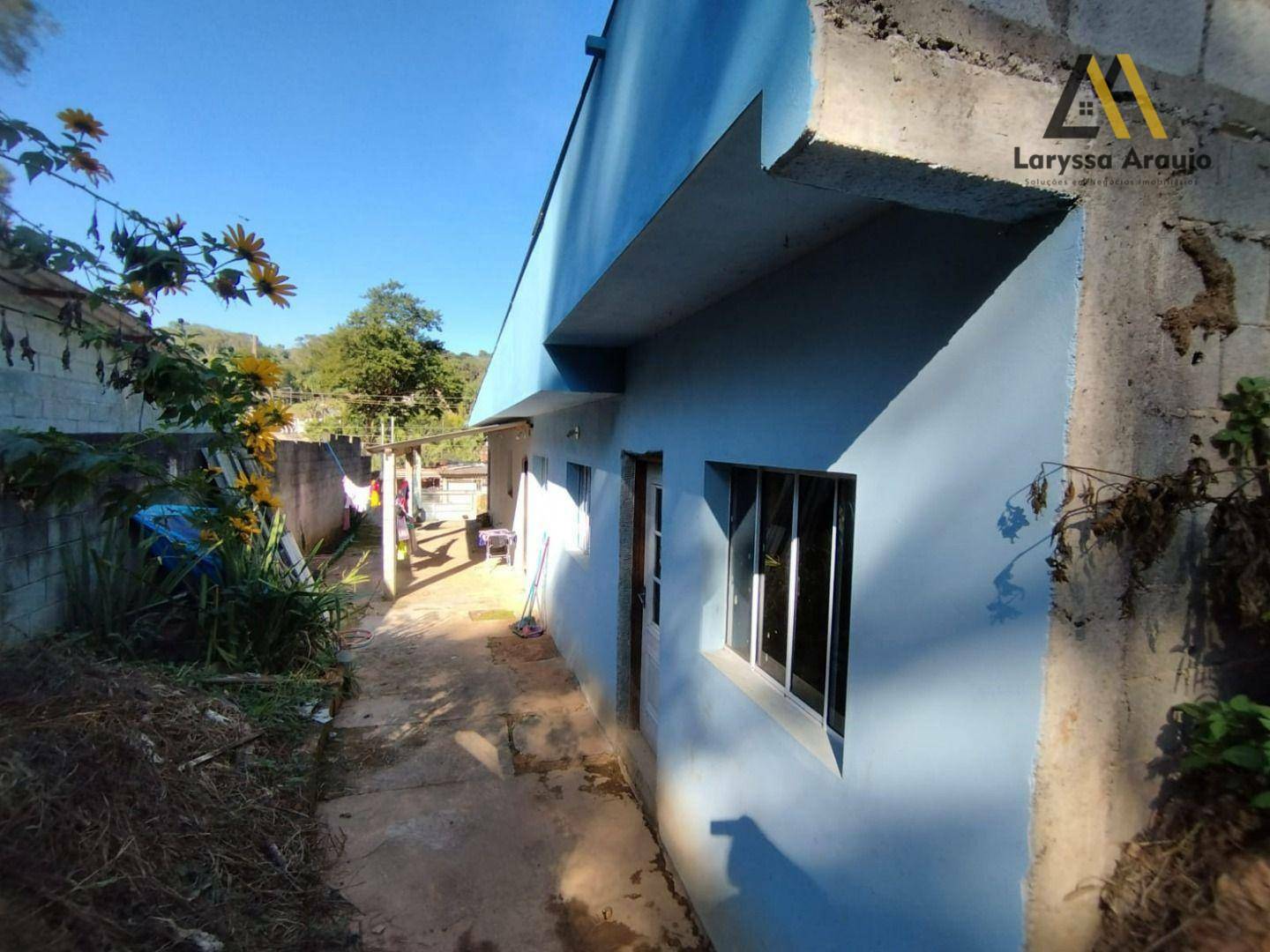 Casa à venda com 3 quartos, 90m² - Foto 15