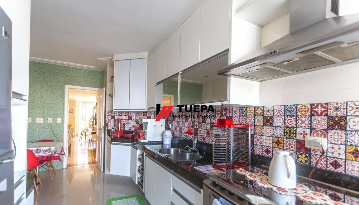 Apartamento à venda com 3 quartos, 128m² - Foto 5