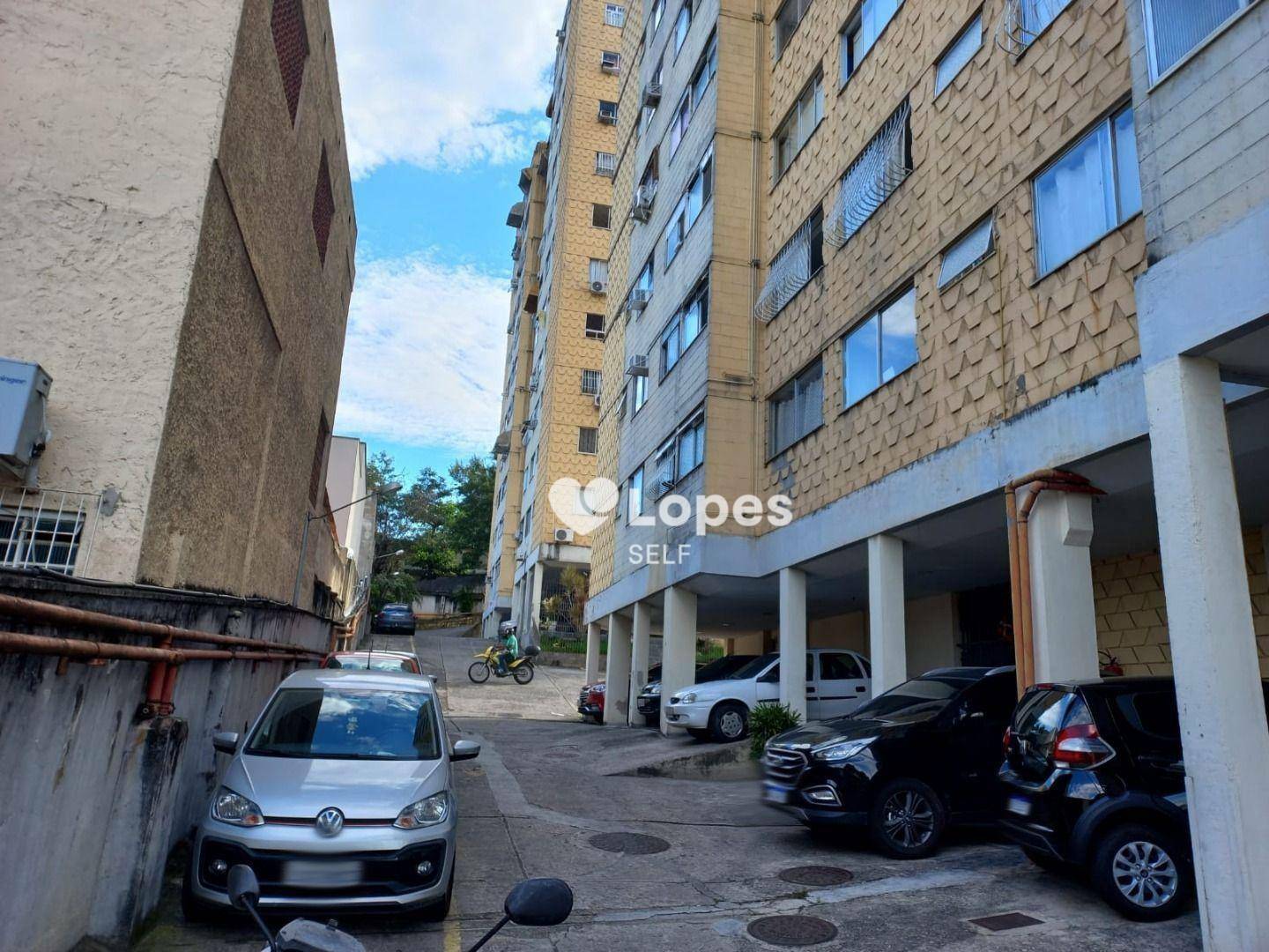 Apartamento à venda com 2 quartos, 68m² - Foto 9