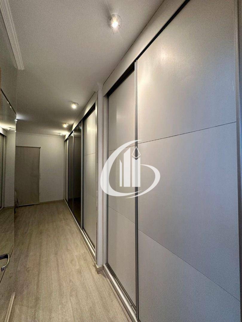 Sobrado à venda com 3 quartos, 298m² - Foto 30