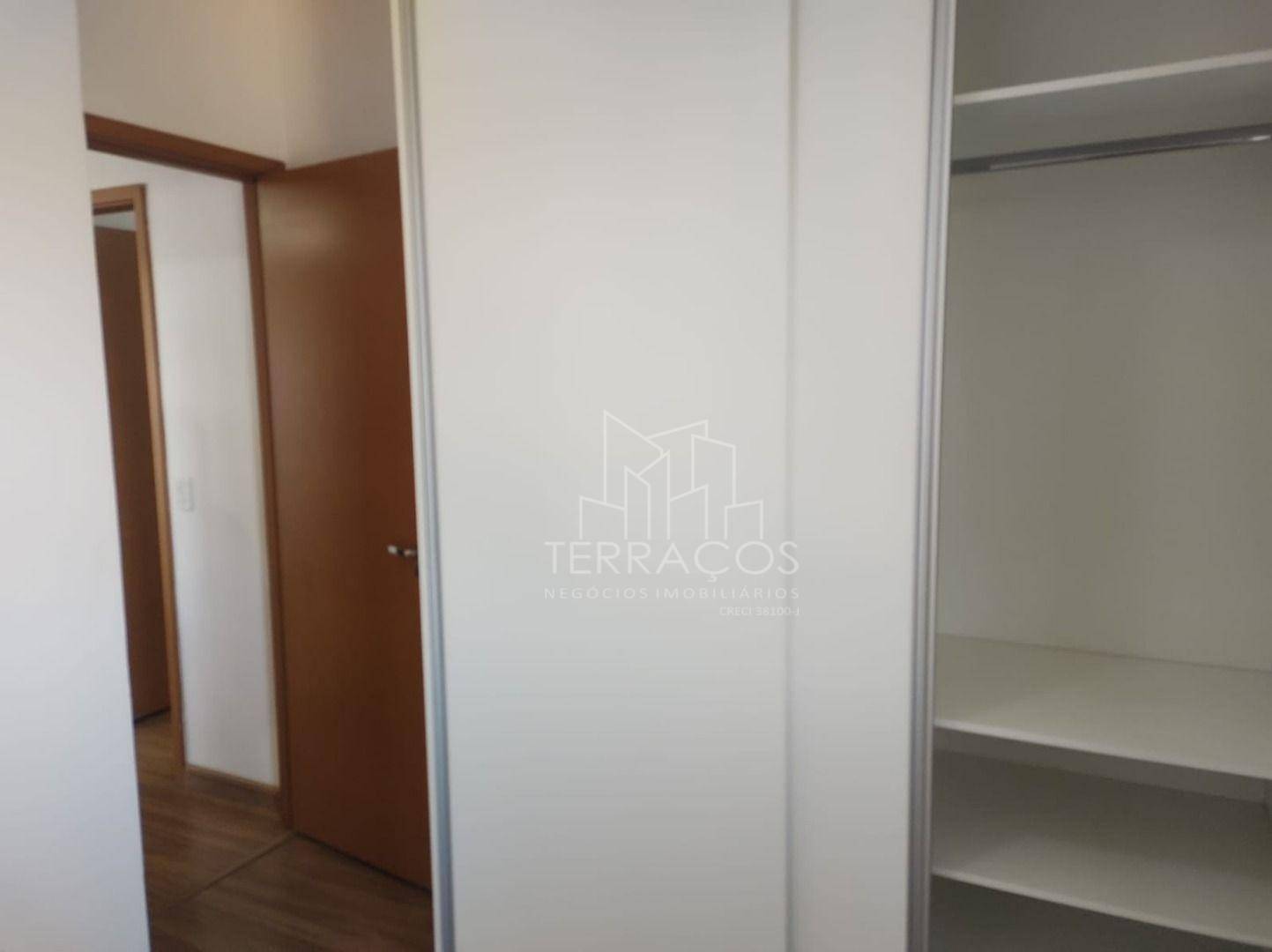 Apartamento à venda com 2 quartos, 44m² - Foto 15