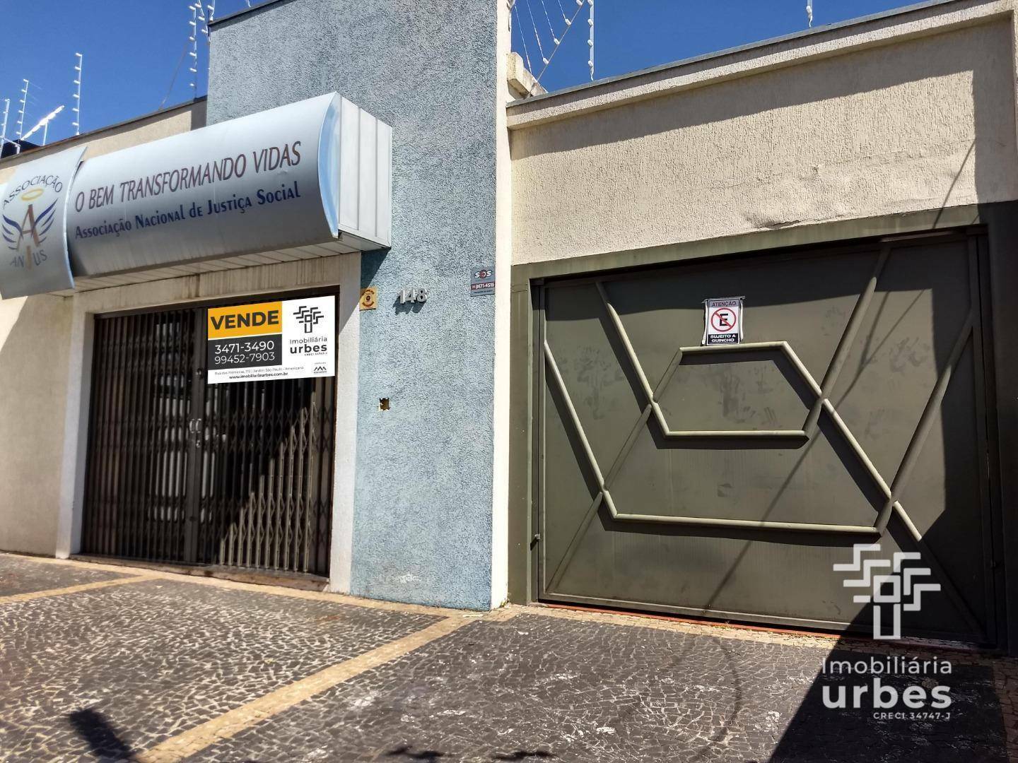 Casa, 3 quartos, 241 m² - Foto 2