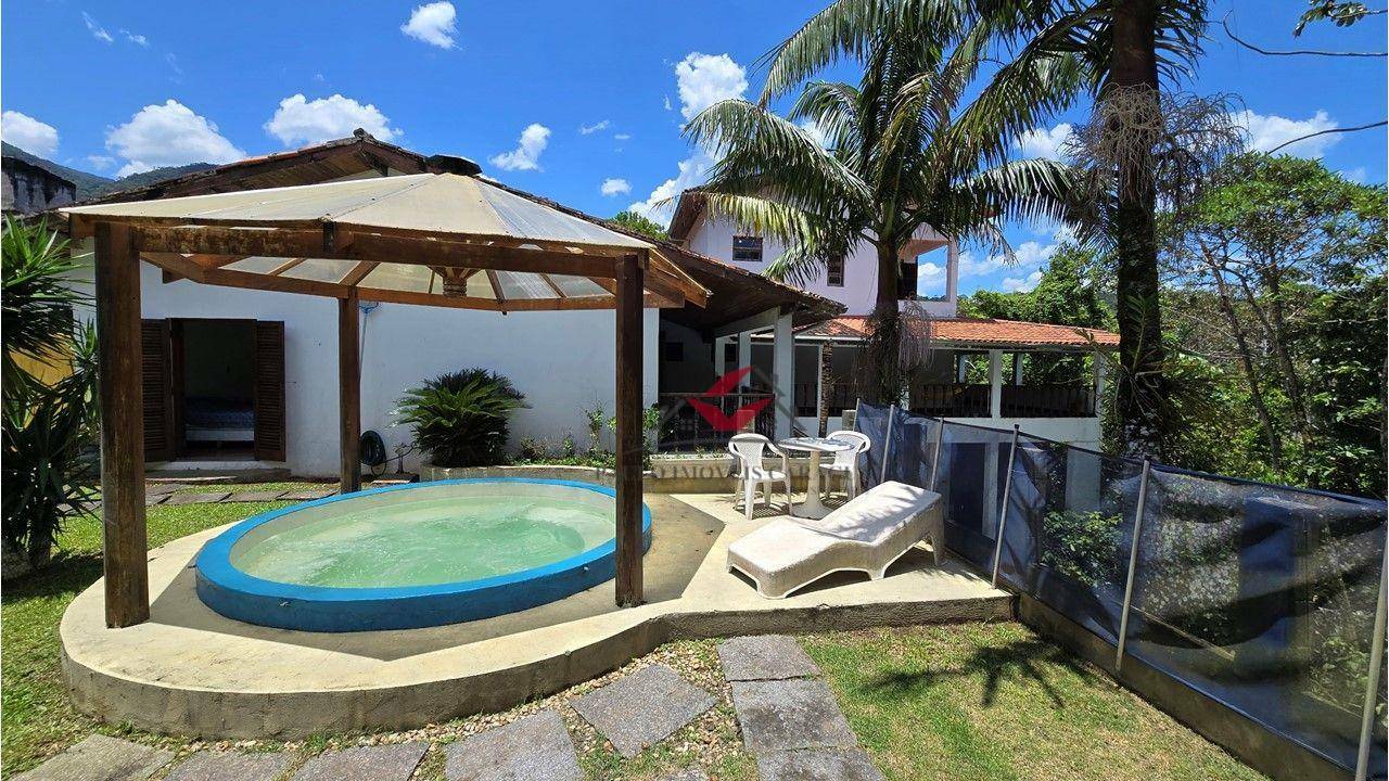 Casa de Condomínio à venda com 6 quartos, 700m² - Foto 62