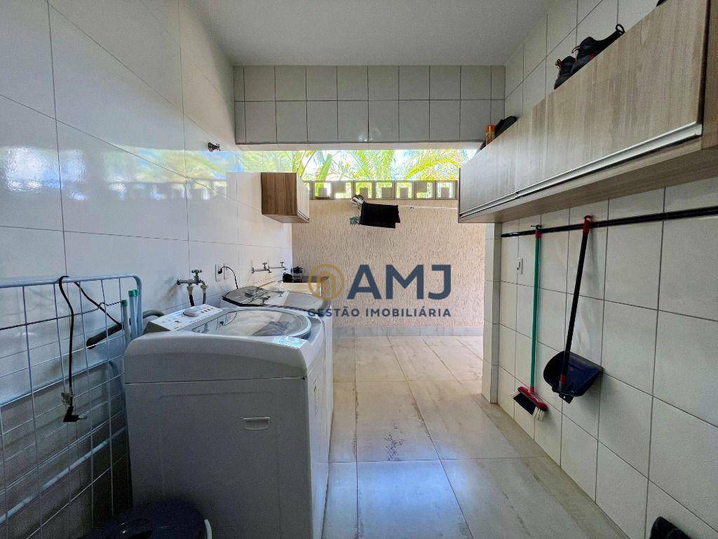 Chácara à venda com 4 quartos, 360m² - Foto 45