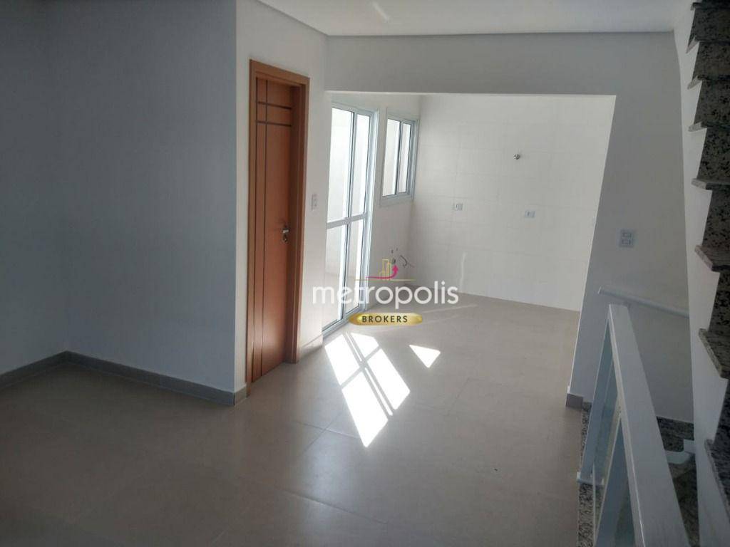 Sobrado à venda com 2 quartos, 115m² - Foto 1