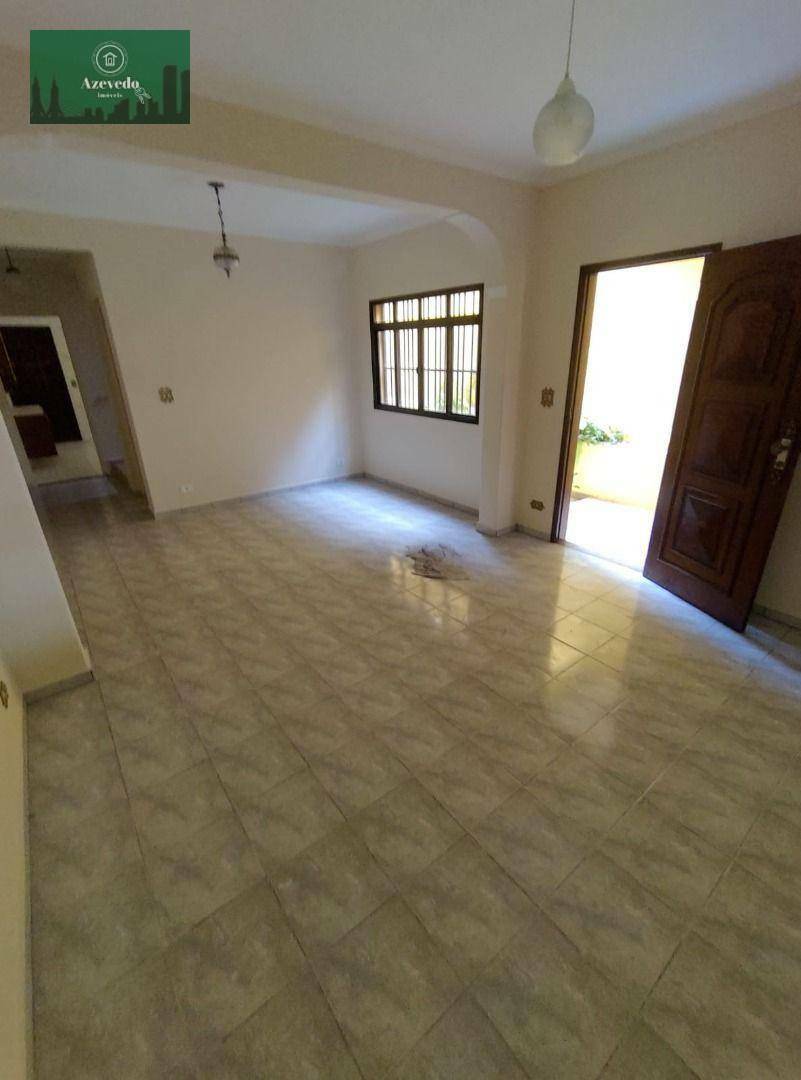 Sobrado para alugar com 3 quartos, 250m² - Foto 11