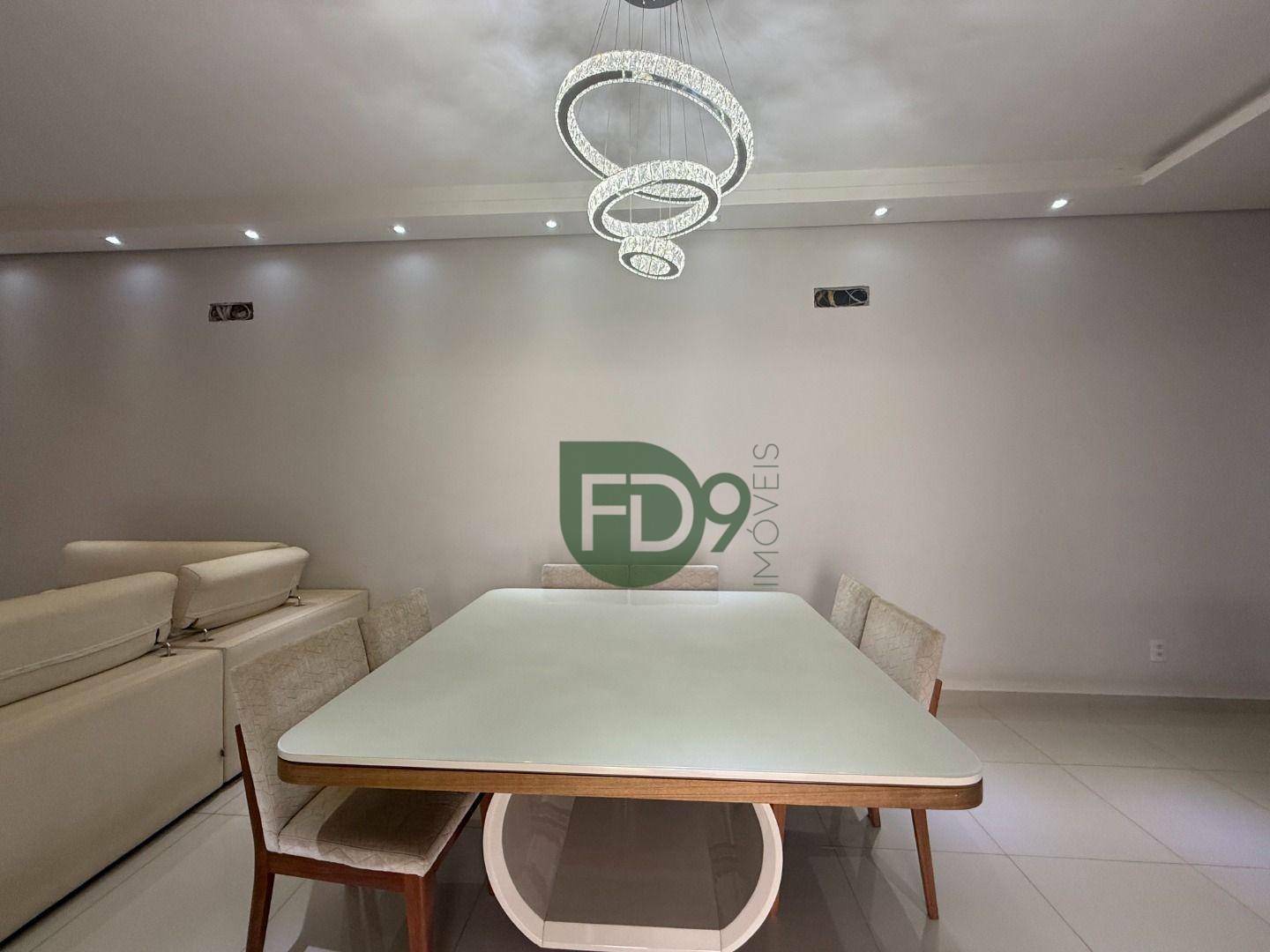 Casa à venda com 3 quartos, 225m² - Foto 20