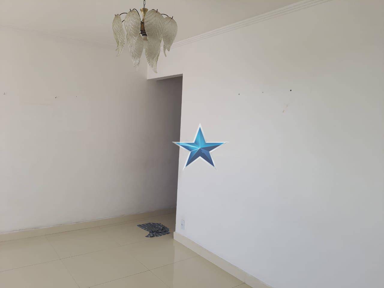 Apartamento para alugar com 4 quartos, 90m² - Foto 5