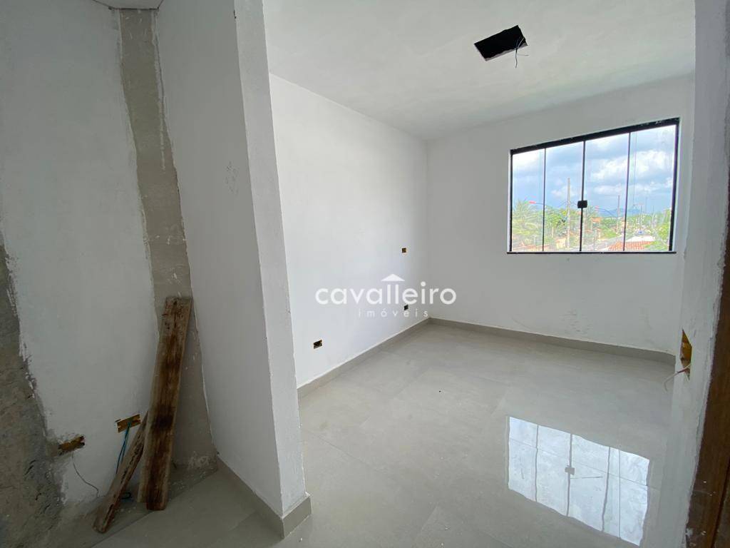 Casa à venda com 3 quartos, 122m² - Foto 14