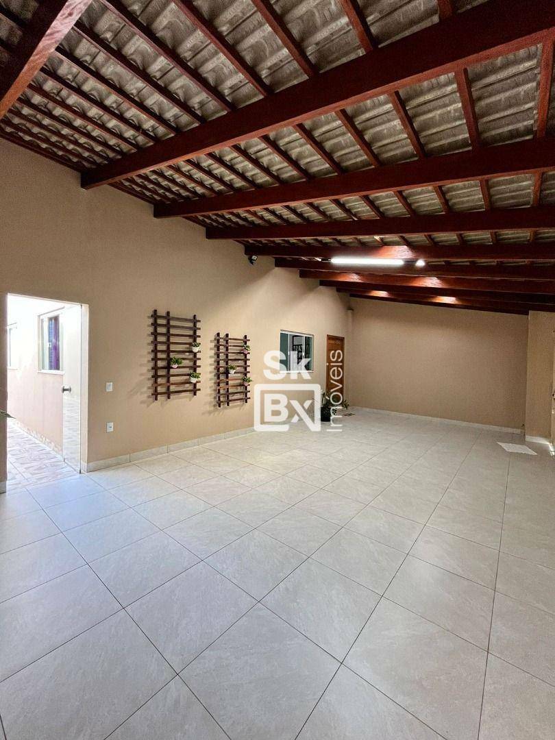 Casa à venda com 3 quartos, 187m² - Foto 3