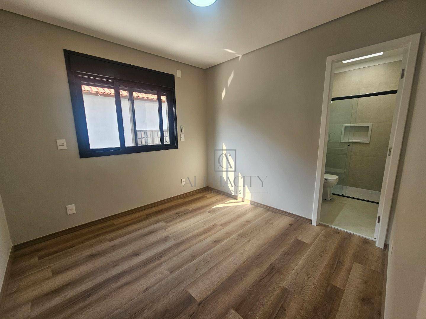 Casa de Condomínio à venda com 4 quartos, 257m² - Foto 17