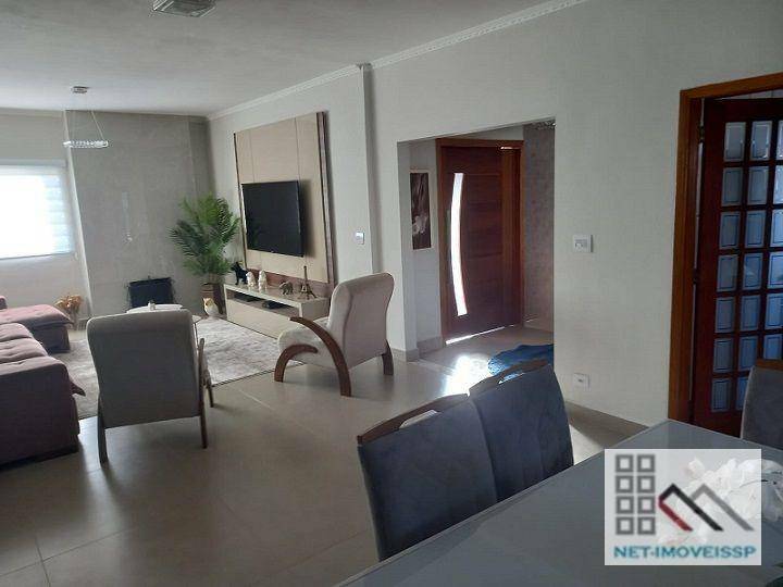 Casa à venda com 3 quartos, 270m² - Foto 43