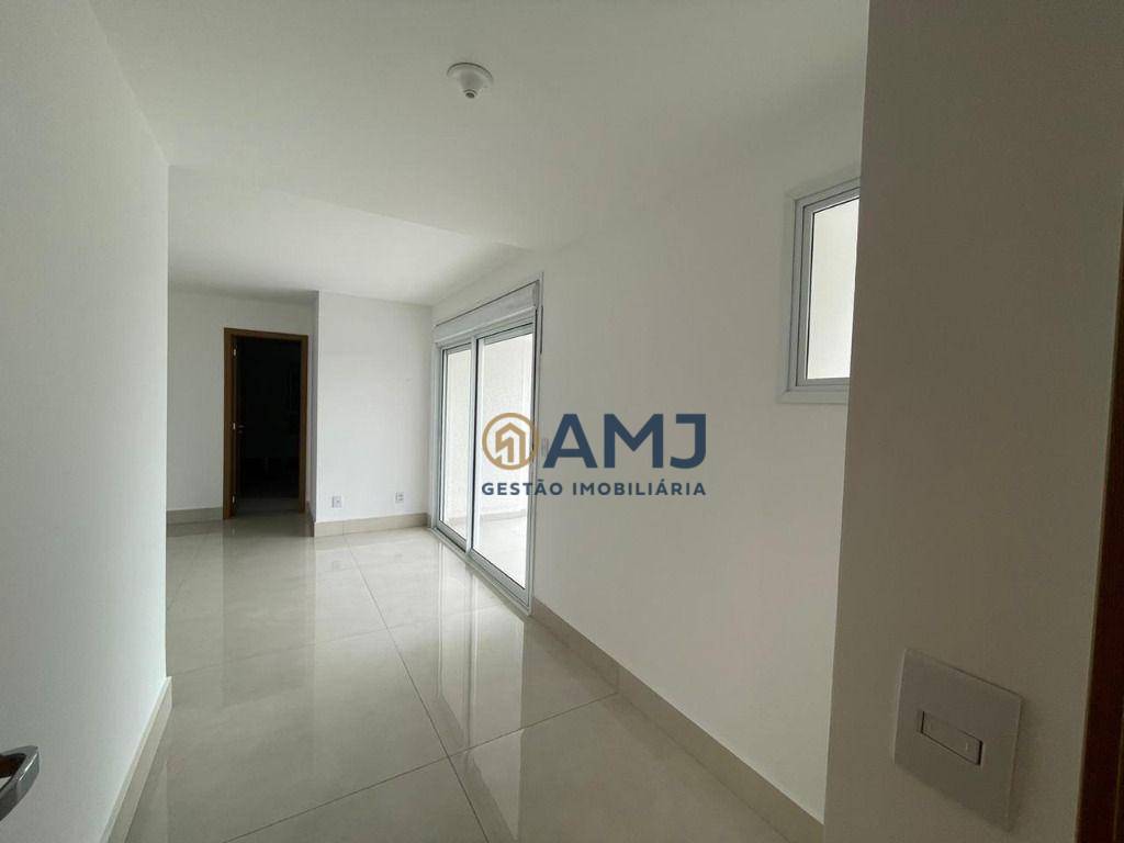 Apartamento à venda com 3 quartos, 244m² - Foto 5