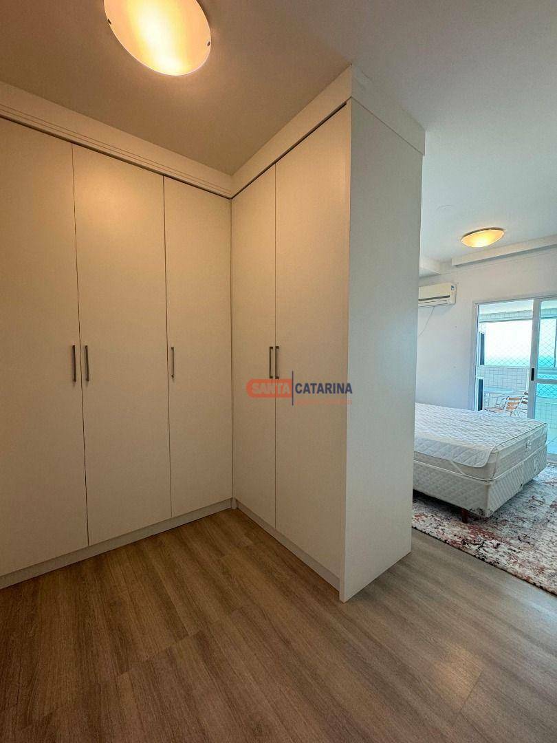 Apartamento à venda com 3 quartos, 167m² - Foto 5