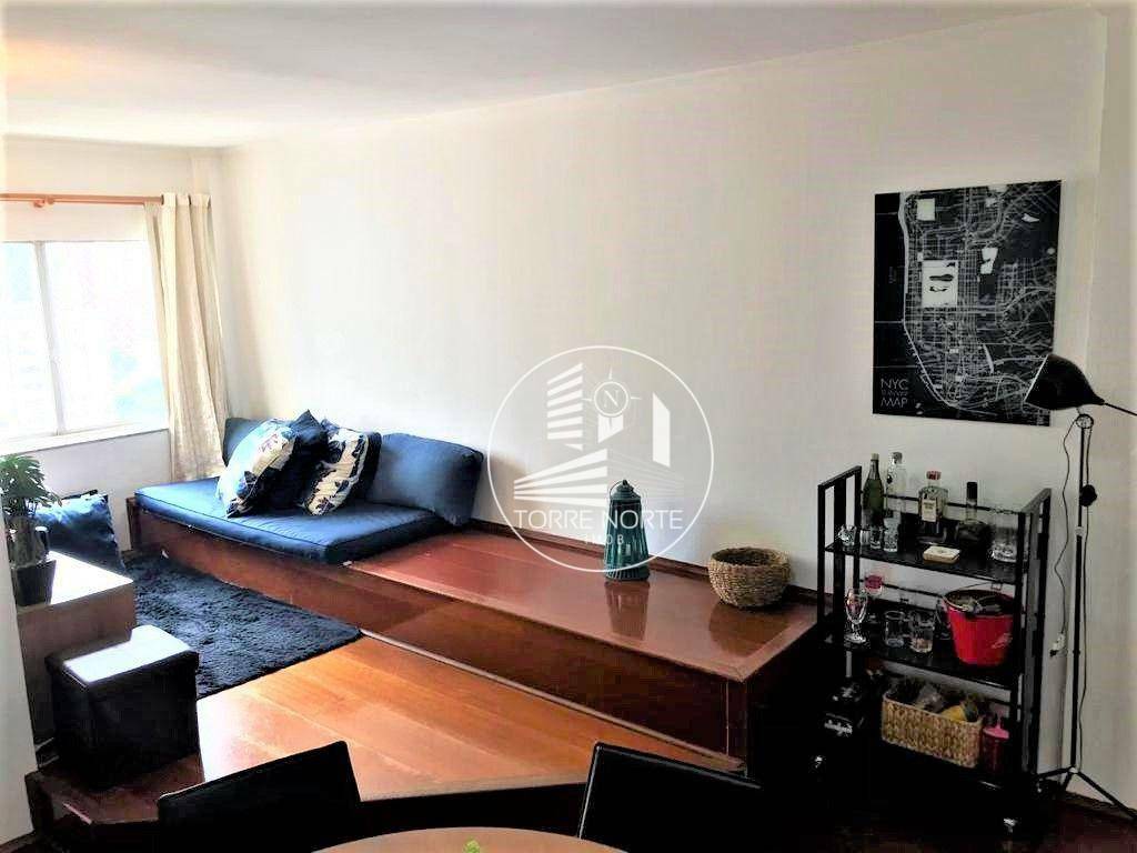 Apartamento à venda com 3 quartos, 77m² - Foto 1