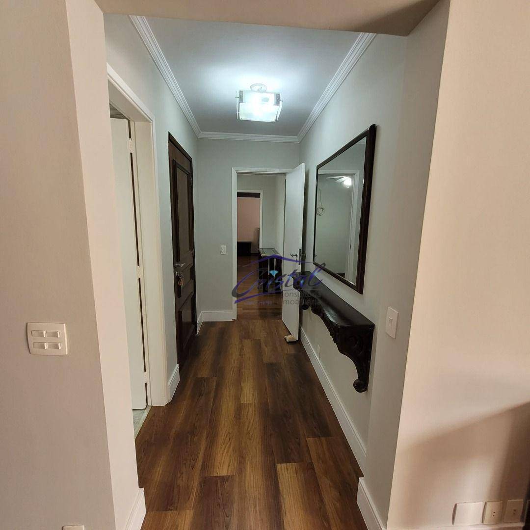 Apartamento para alugar com 2 quartos, 157m² - Foto 8