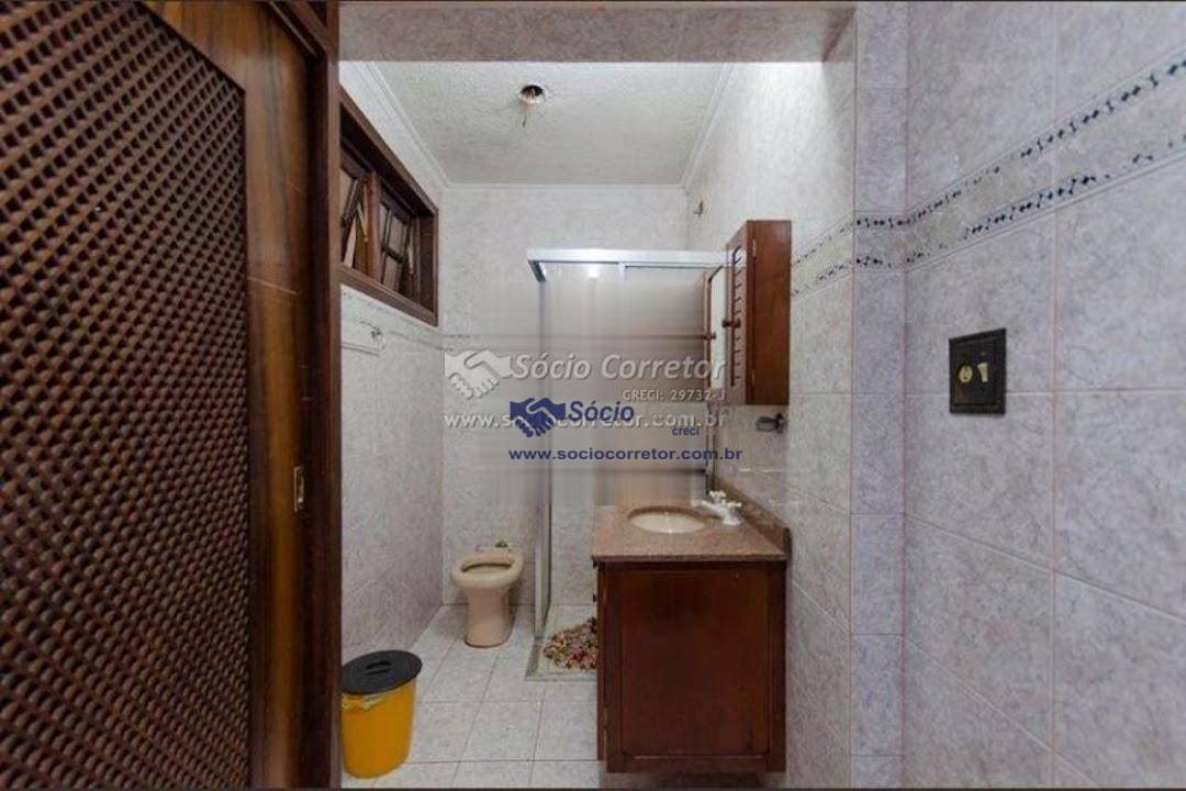 Sobrado à venda com 3 quartos, 200m² - Foto 18