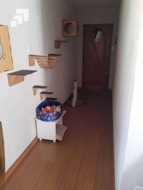 Apartamento à venda com 1 quarto, 52m² - Foto 4