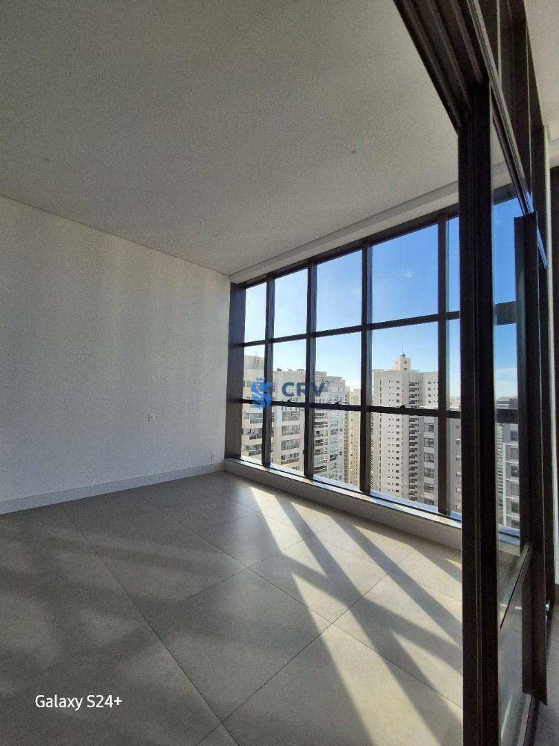 Apartamento à venda com 3 quartos, 181m² - Foto 7