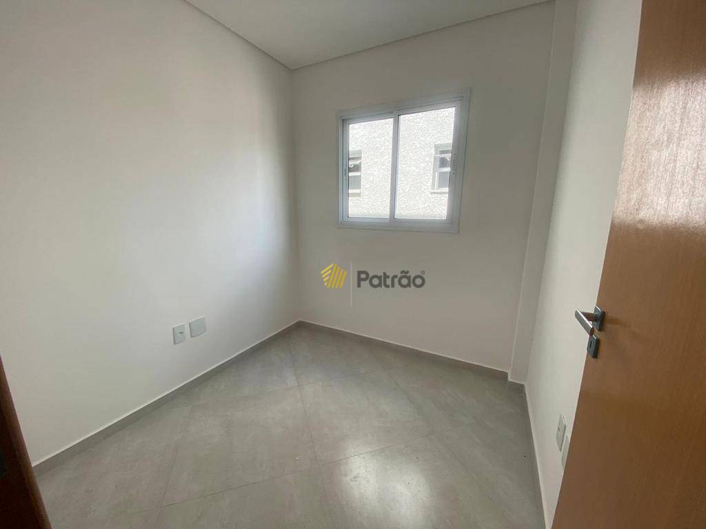 Cobertura à venda com 2 quartos, 100m² - Foto 4