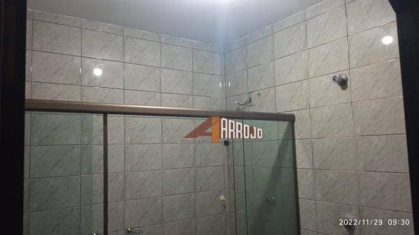 Sobrado à venda com 4 quartos, 300m² - Foto 15