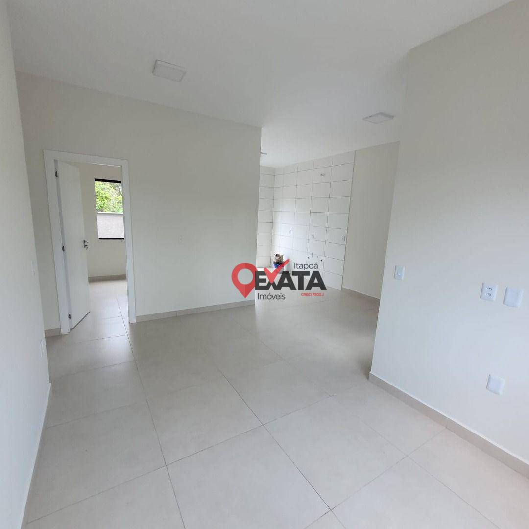 Casa à venda com 3 quartos, 67m² - Foto 20